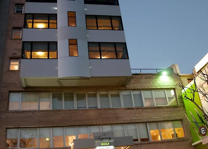 Regency Golf - Hotel Urbano