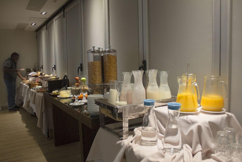 Regency Golf - Urbano 4* Montevideo